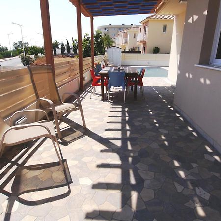 Maouris Villa Protaras Quarto foto